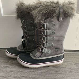 NWT Sorel Joan of Arctic Boots Size 9.5